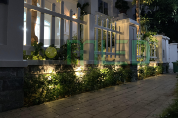 Trang trí sân vườn Nhật Bản và Hồ cá Koi cần những loại đèn chiếu cây nào? Trang trí sân vườn Nhật Bản và Hồ cá Koi cần những loại đèn chiếu cây nào?